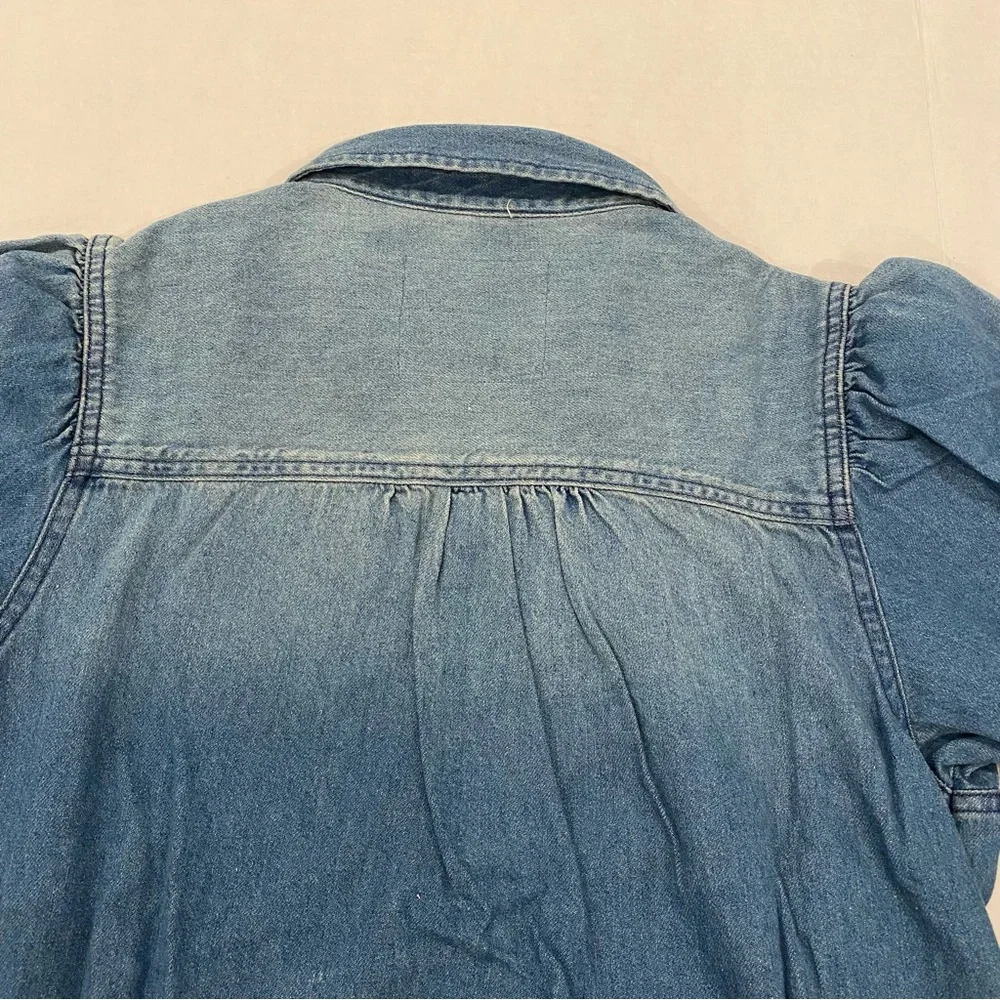 American Eagle Outfitters NWT chambray denim blouse button up pleats size S